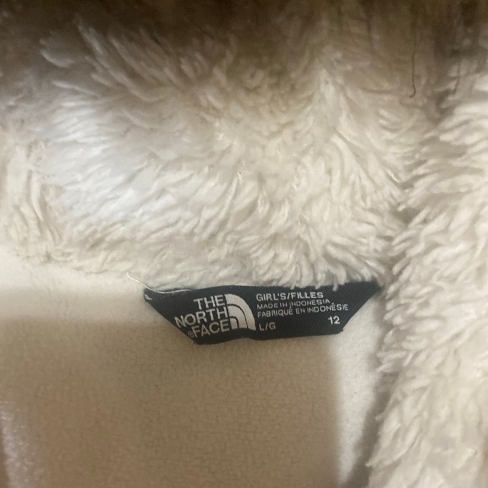 The North Face Cream puffer Jacket - Picture 2 of 5